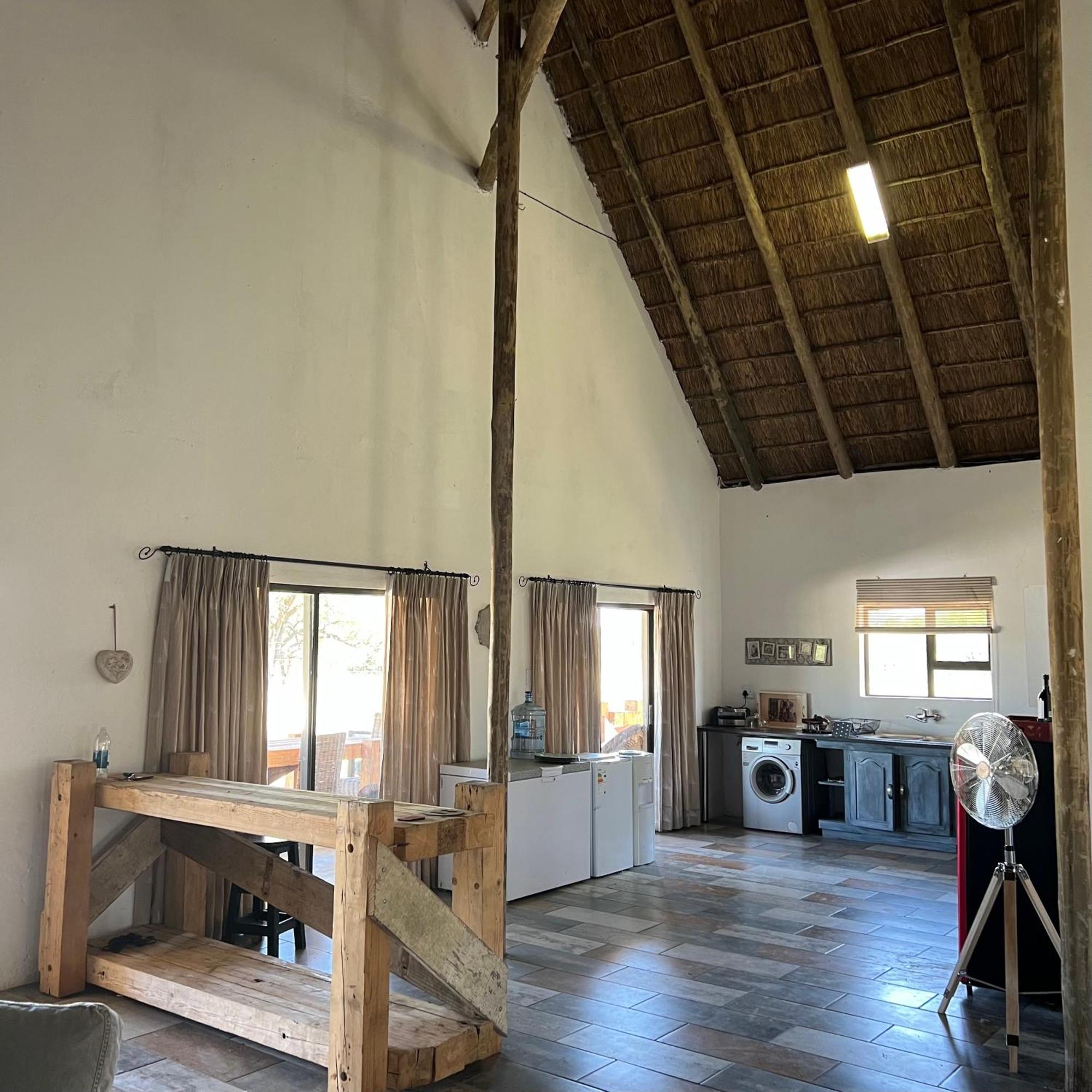 Simba Safaris African Pride Exotic Lodge Lephalale Ngoại thất bức ảnh
